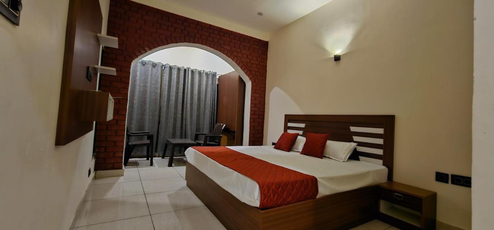 Golden Himalaya Homestay Kausani Extérieur photo