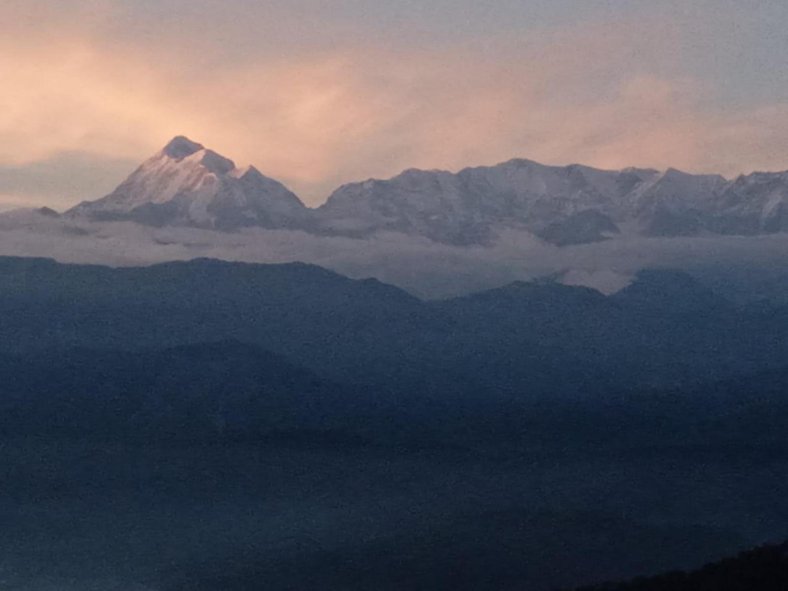 Golden Himalaya Homestay Kausani Extérieur photo