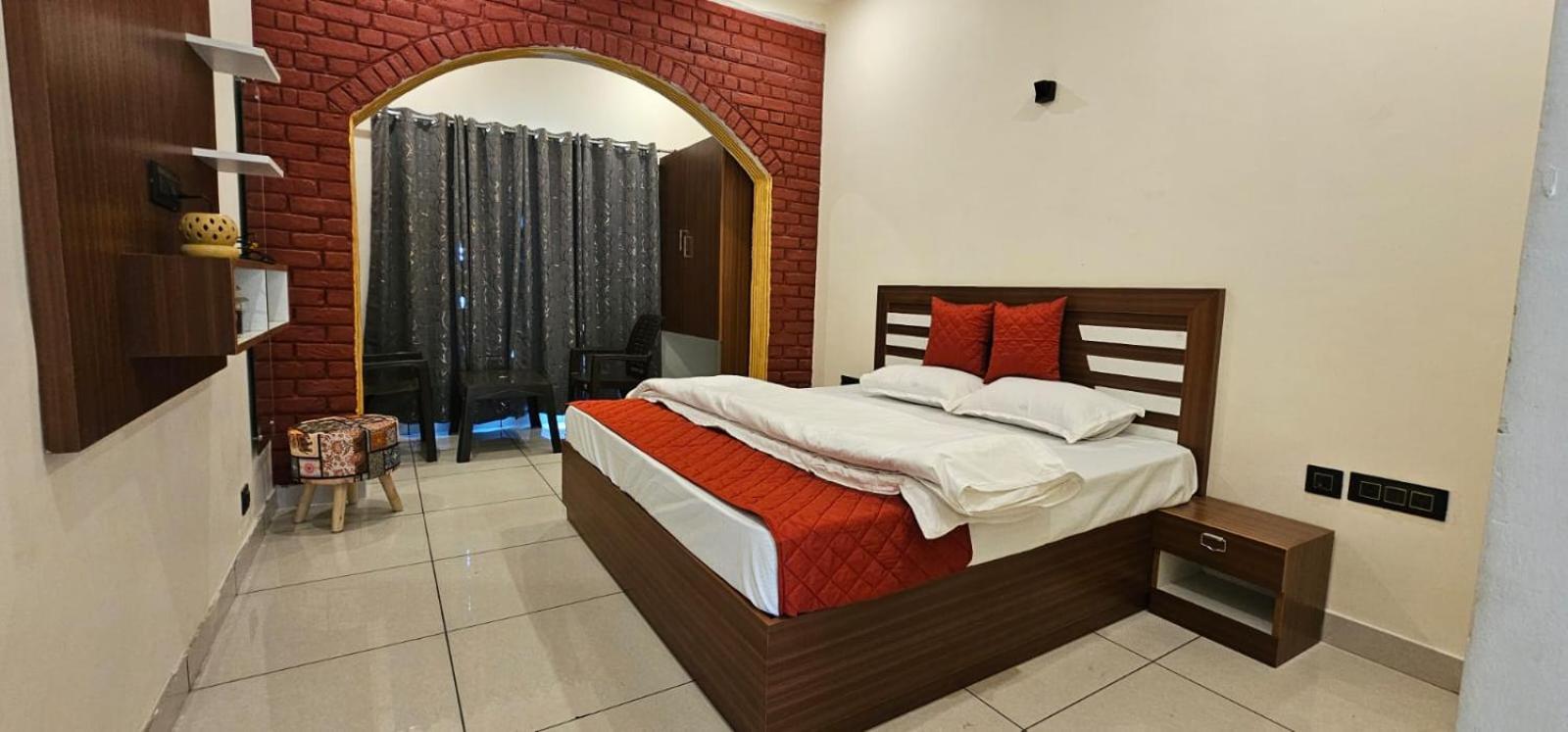Golden Himalaya Homestay Kausani Extérieur photo